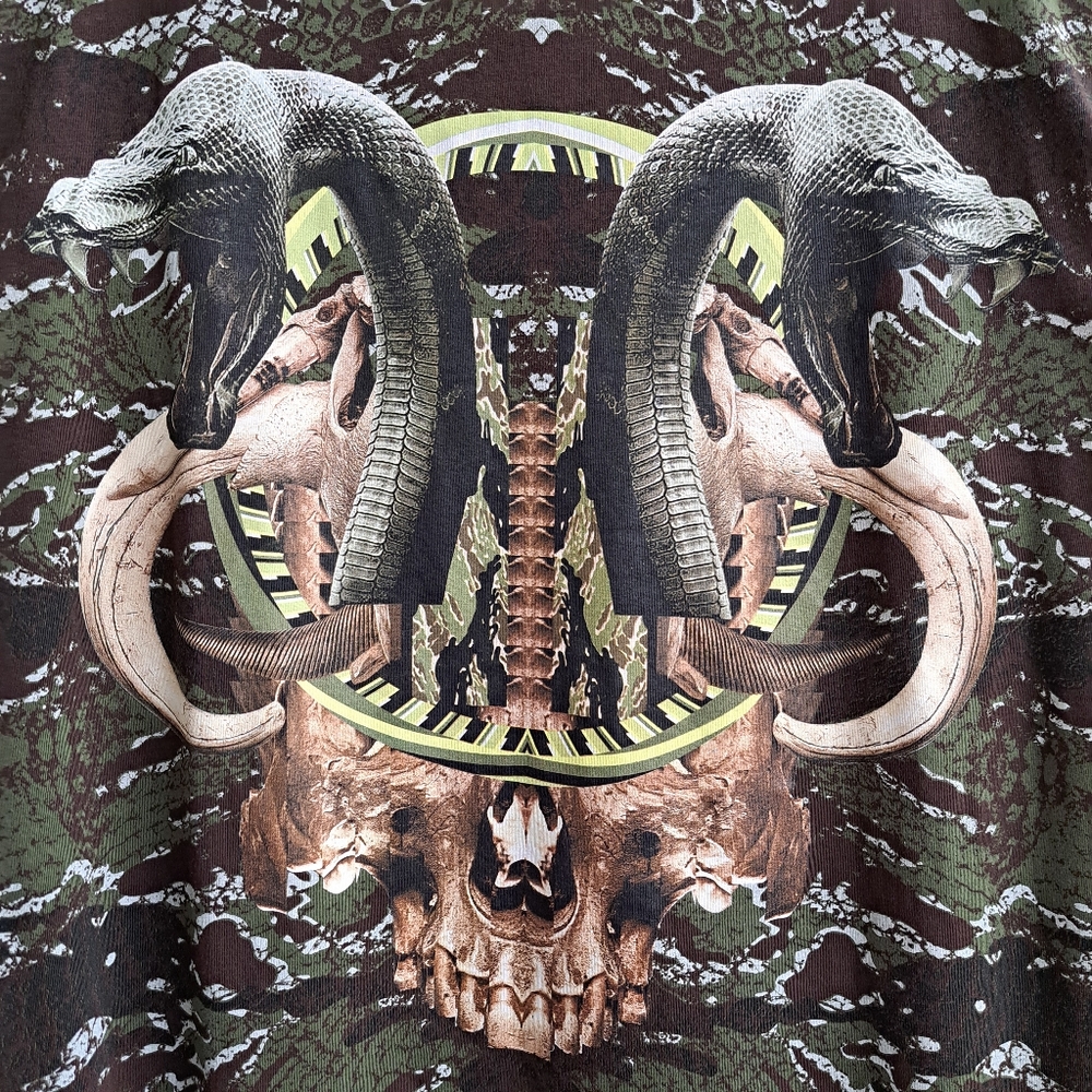 Marcelo Burlon County of Milan Snake and Skull Tee in Brown and Olive - Picture 3 of 9